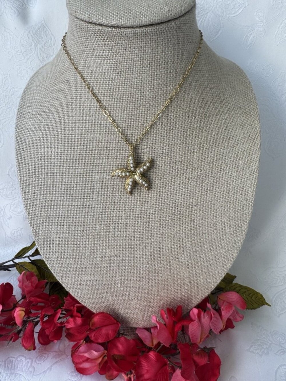 Nordstrom Sequin NYC Brand Pearl GoldTone Starfish Charm Chain Necklace 18" NEW